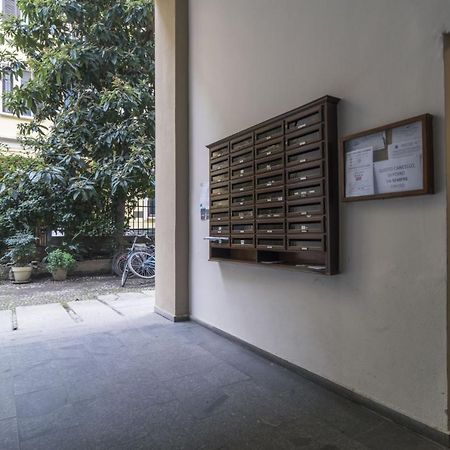 Easylife - Accogliente Monolocale In Zona Navigli Apartment Milan Luaran gambar