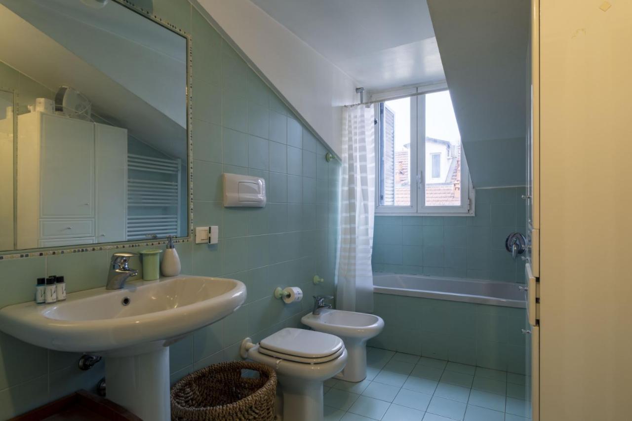 Easylife - Accogliente Monolocale In Zona Navigli Apartment Milan Luaran gambar